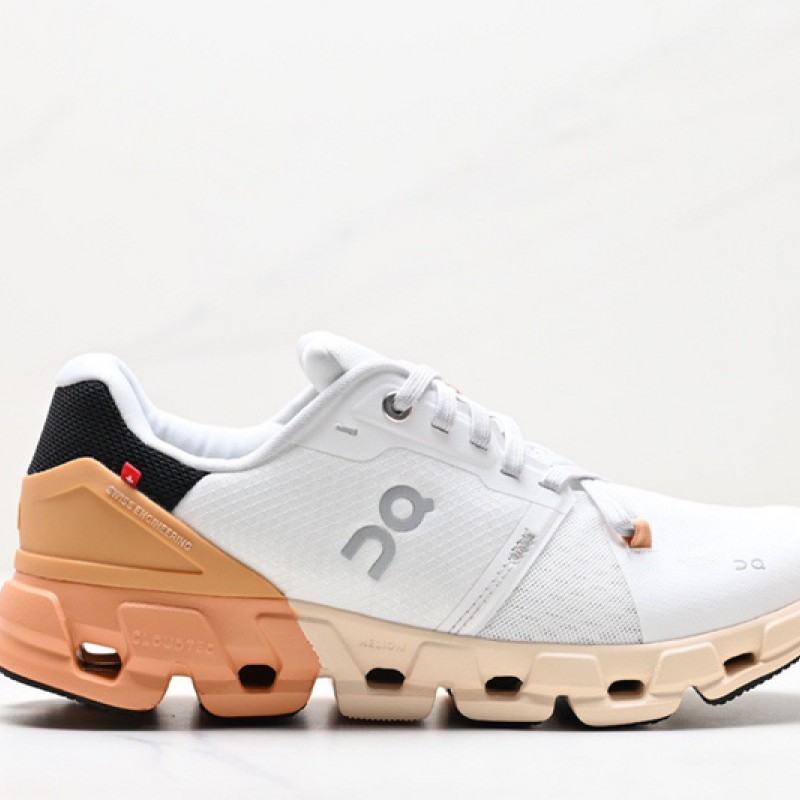 On Cloudflyer 4 로드 런닝화 - 남성용