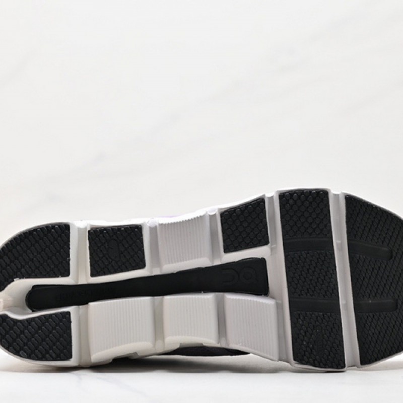 On Cloudflyer 4 로드 런닝화 - 남성용