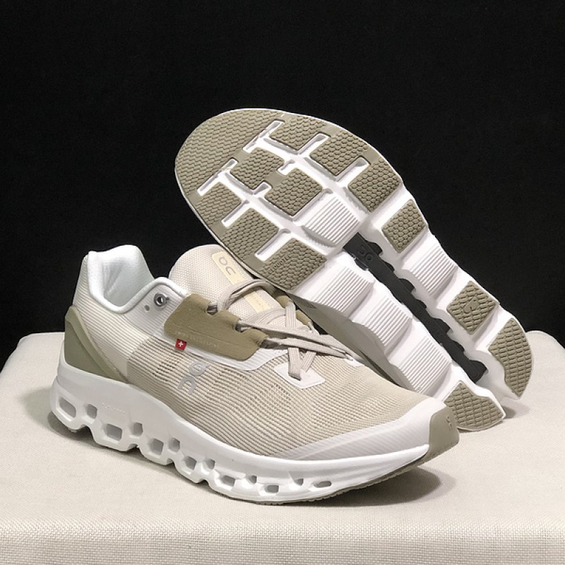 On 온 러닝 클라우드몬스터 여성 런닝화