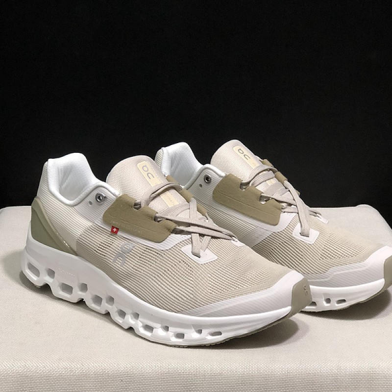 On 온 러닝 클라우드몬스터 여성 런닝화