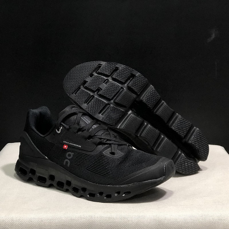 On 온 러닝 클라우드몬스터 여성 런닝화