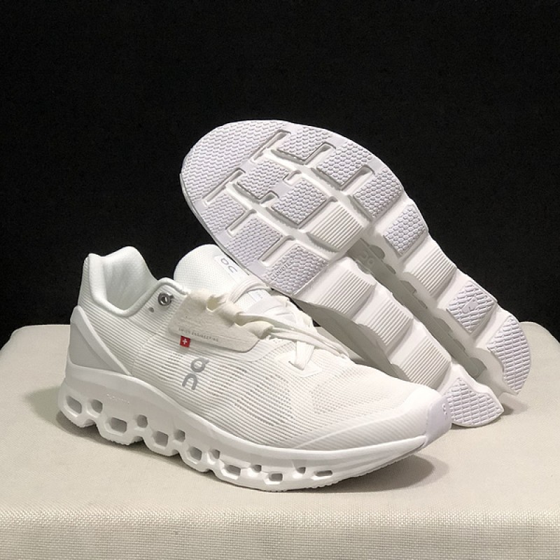 On 온 러닝 클라우드몬스터 여성 런닝화