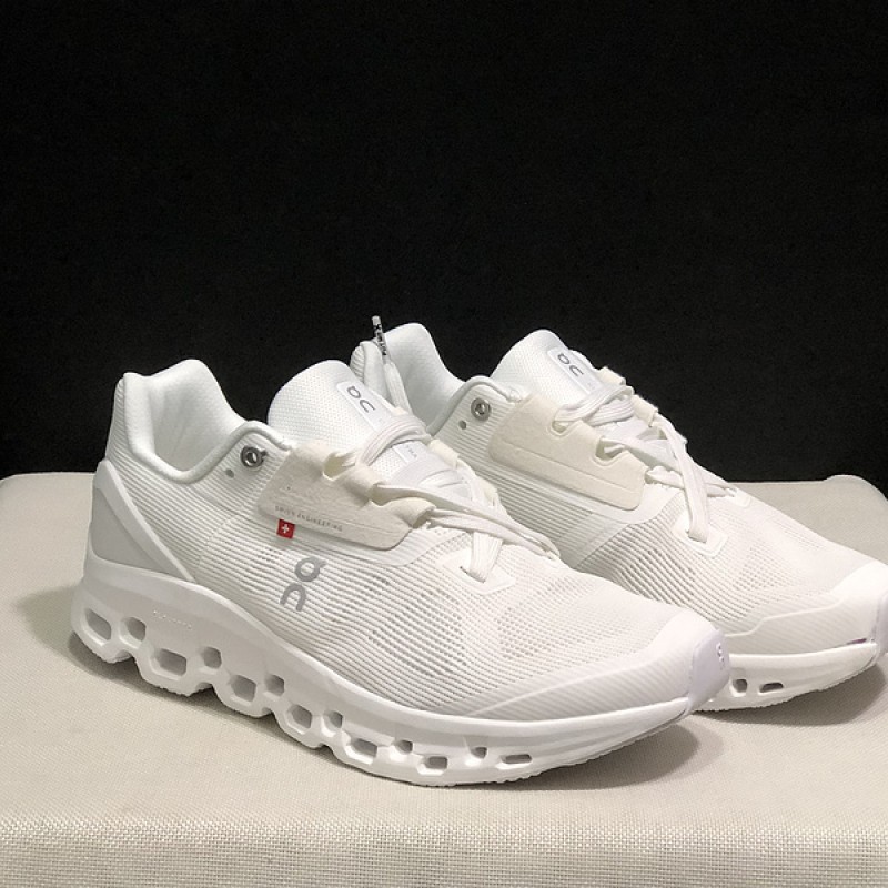 On 온 러닝 클라우드몬스터 여성 런닝화