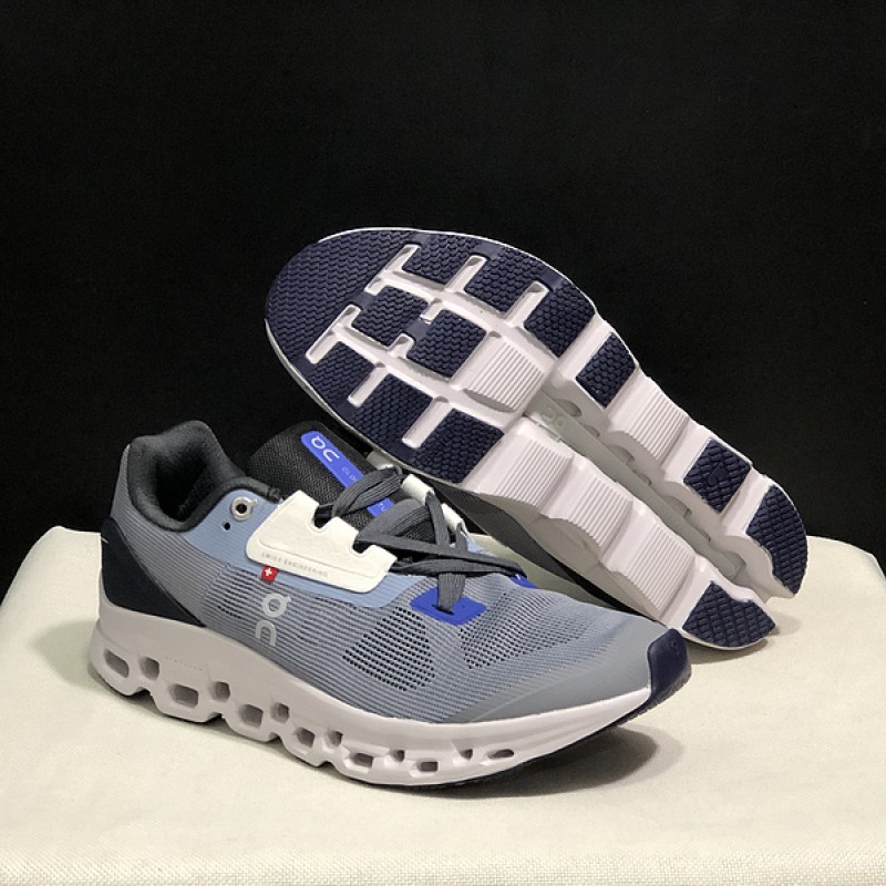 On 온 러닝 클라우드몬스터 여성 런닝화