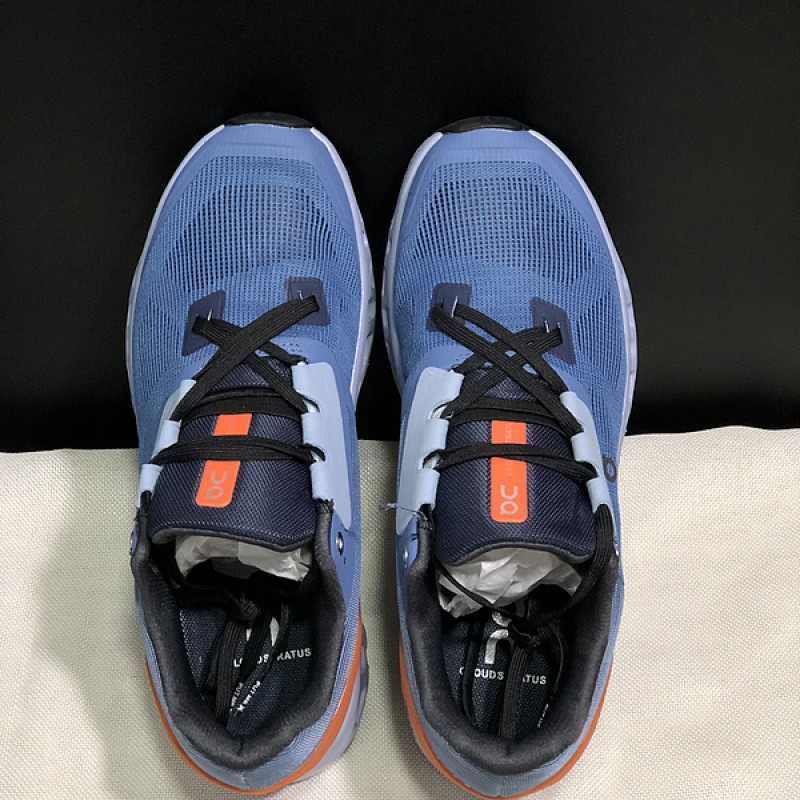 On 온 러닝 클라우드몬스터 여성 런닝화