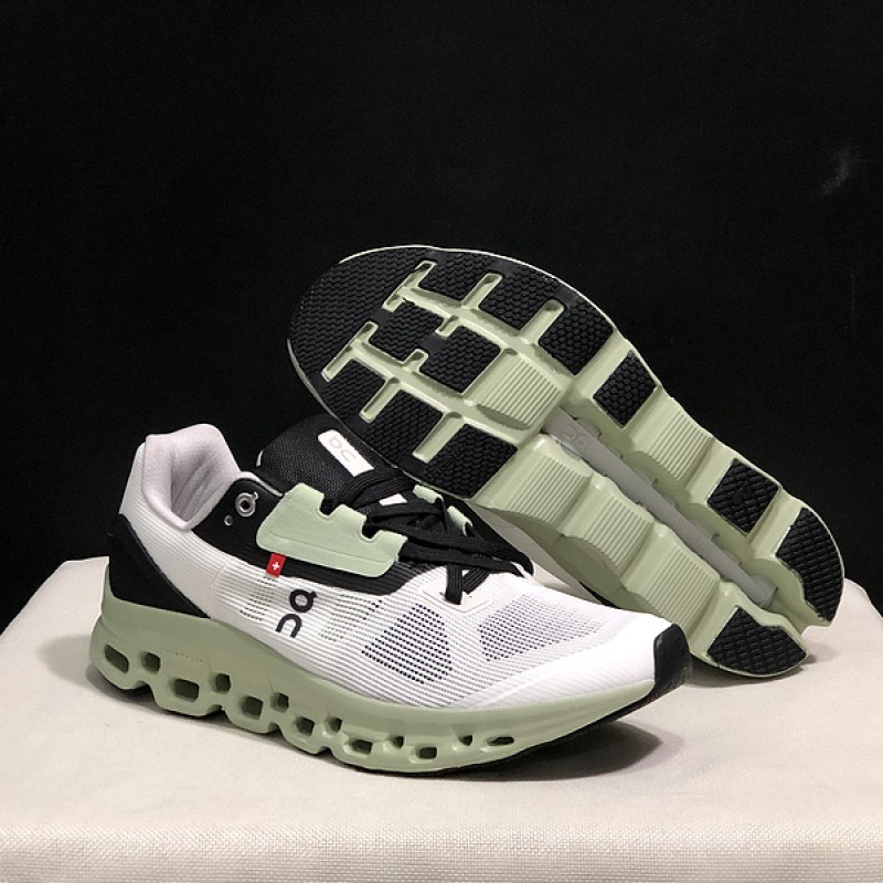 On 온 러닝 클라우드몬스터 여성 런닝화