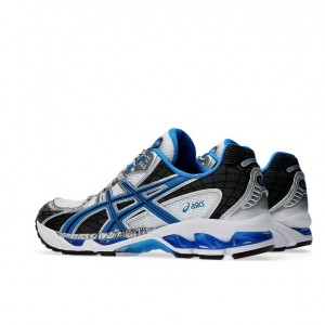 아식스  젤 님버스 10.1 스니커즈