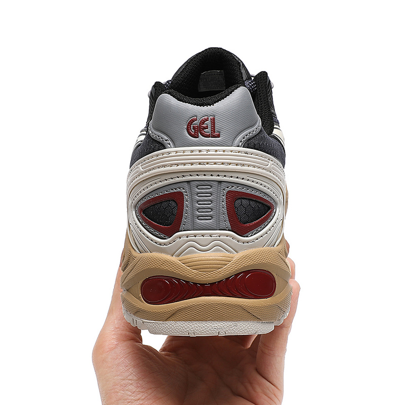 아식스 젤 카하나 TR V2