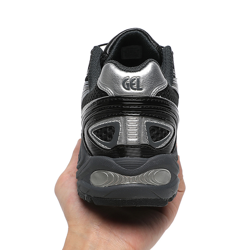 아식스 젤 카하나 TR V2