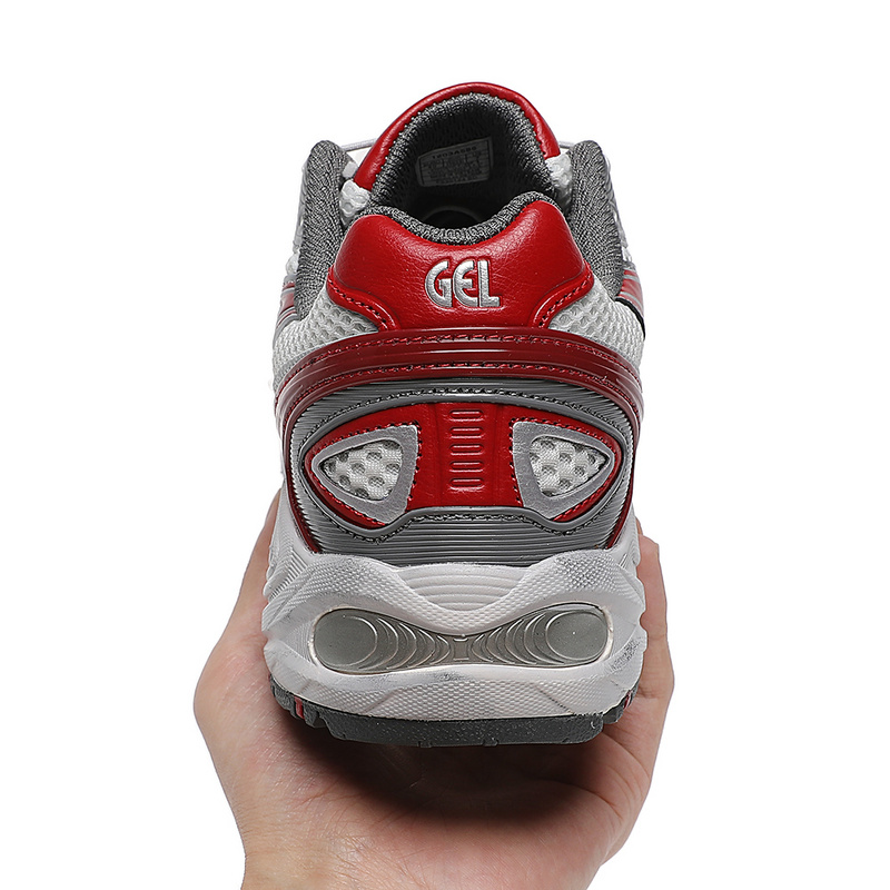 아식스 젤 카하나 TR V2