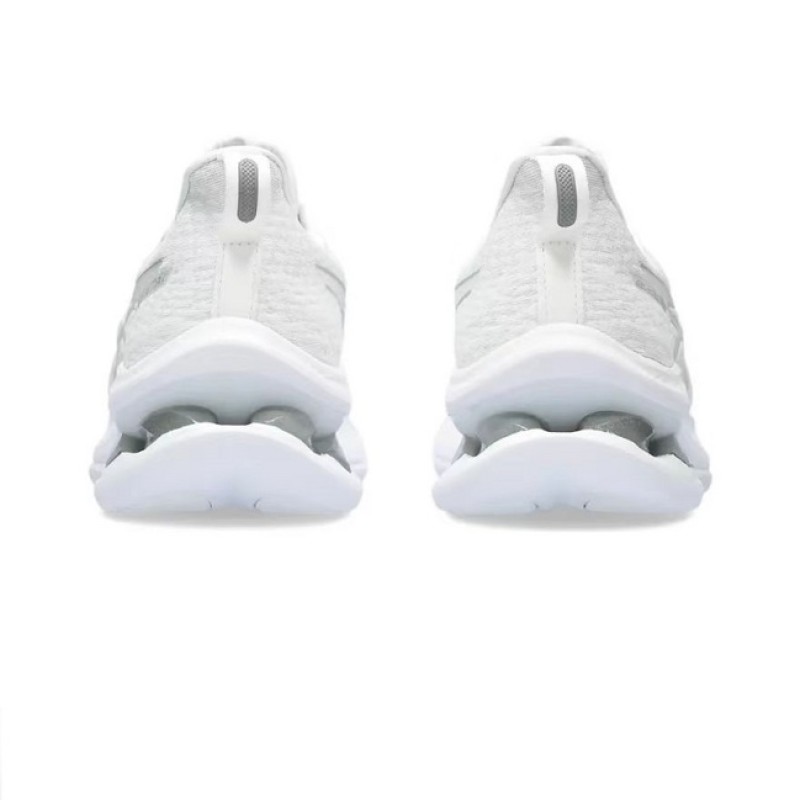 아식스  젤 킨세이 맥스 런닝화