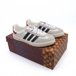 아디다스 오리지널 x 구찌 가젤