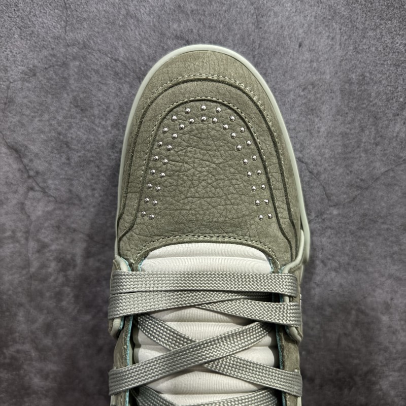 루이비통 트레이너 스니커즈