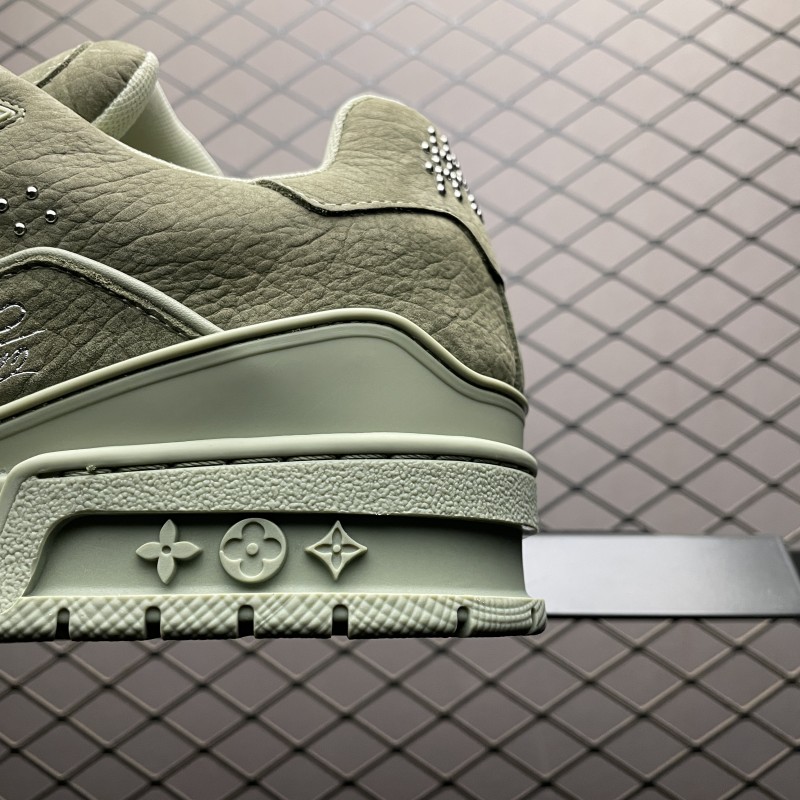 루이비통 트레이너 스니커즈