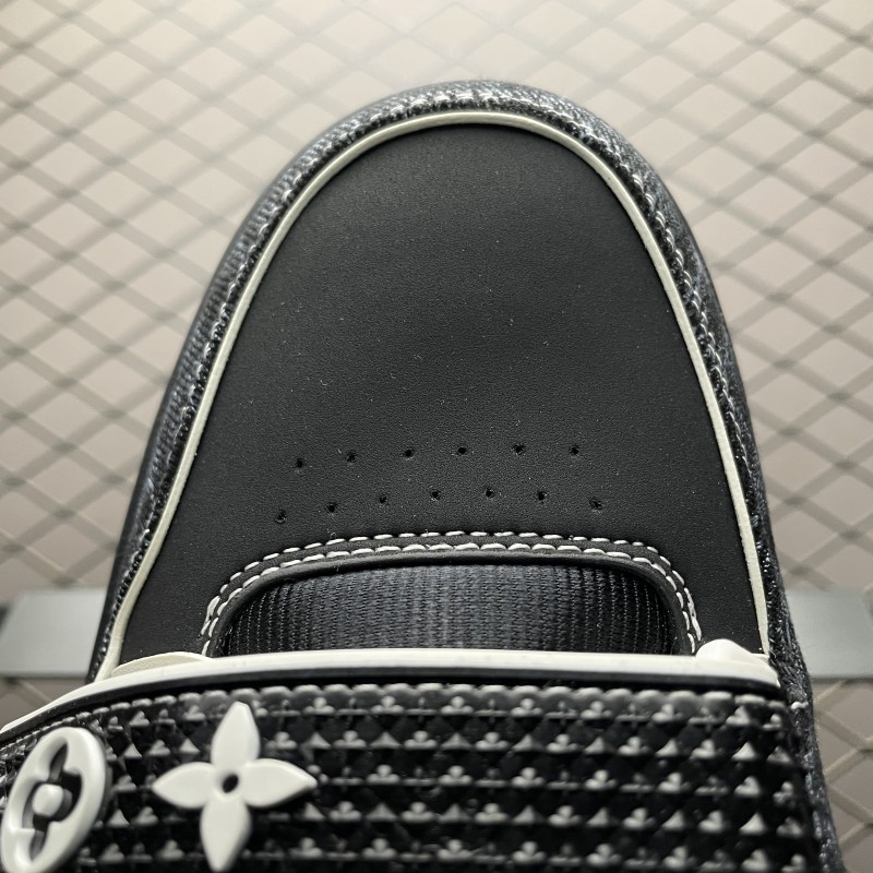 루이비통 트레이너 스니커즈