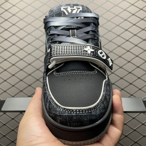 루이비통 트레이너 스니커즈