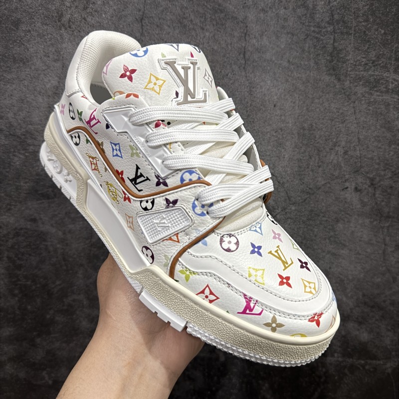 루이비통 트레이너 스니커즈