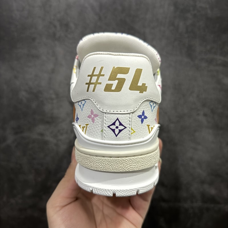 루이비통 트레이너 스니커즈