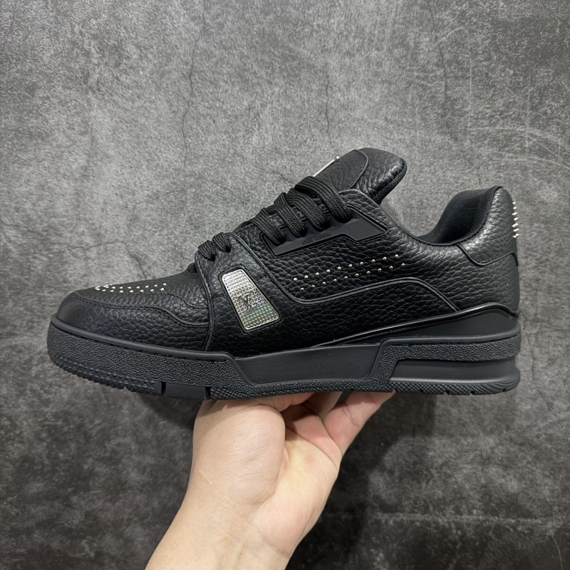 루이비통 트레이너 스니커즈