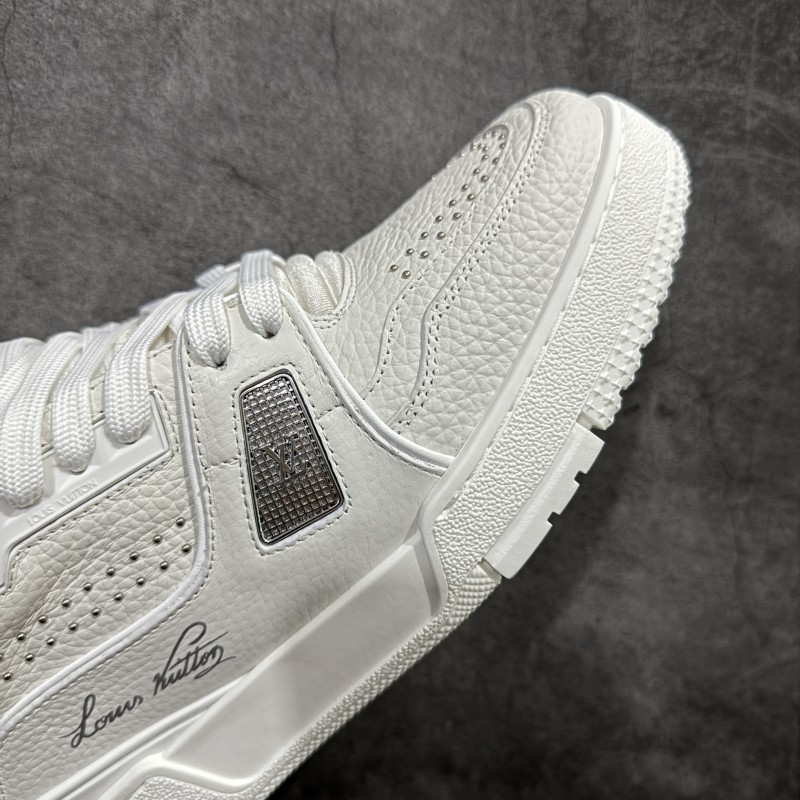 루이비통 트레이너 스니커즈