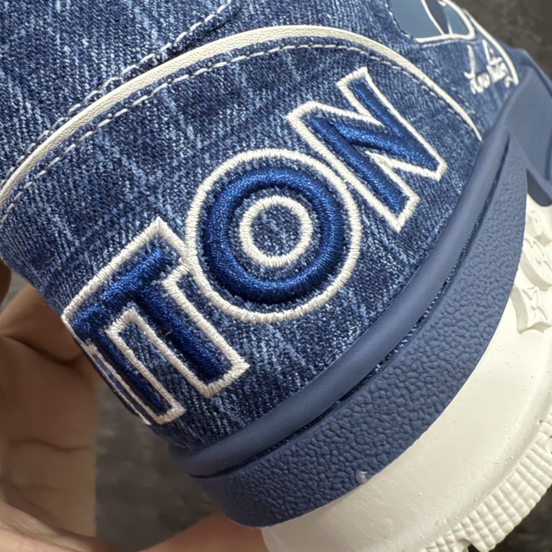 루이비통 트레이너 스니커즈