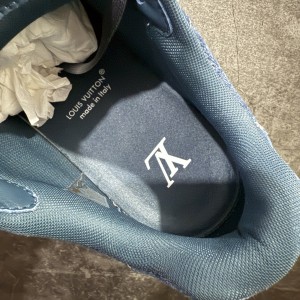 루이비통 트레이너 스니커즈