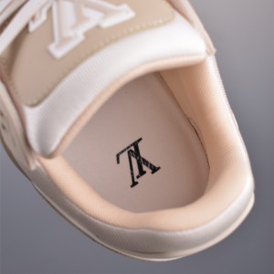 루이비통 트레이너 스니커즈