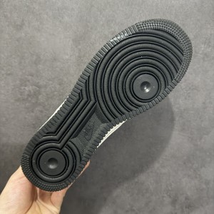 나이키 에어포스 1 로우