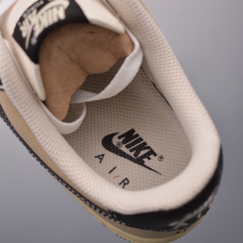 나이키 에어포스 1 로우