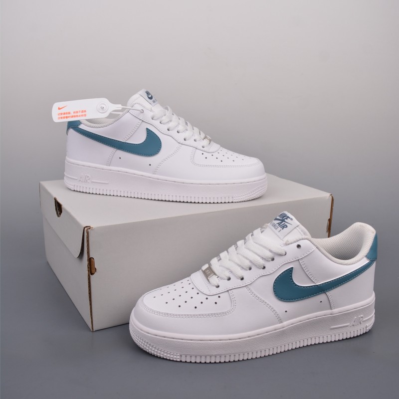 나이키 에어포스 1 로우