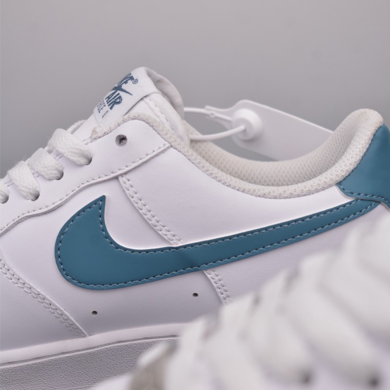 나이키 에어포스 1 로우