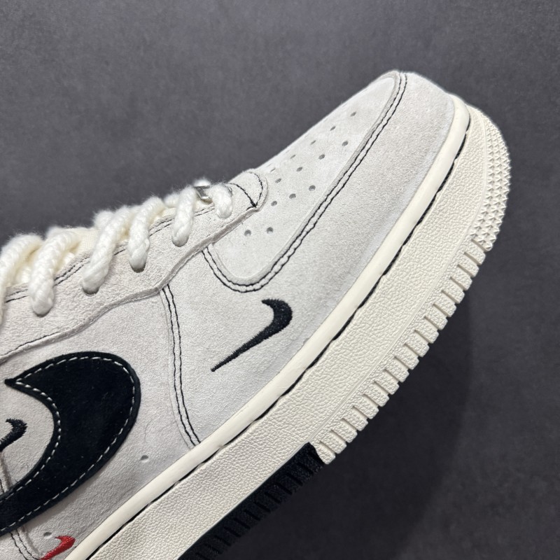 나이키 에어포스 1 로우