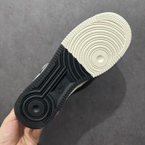 나이키 에어포스 1 로우