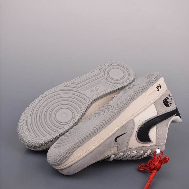 나이키 에어포스 1 로우