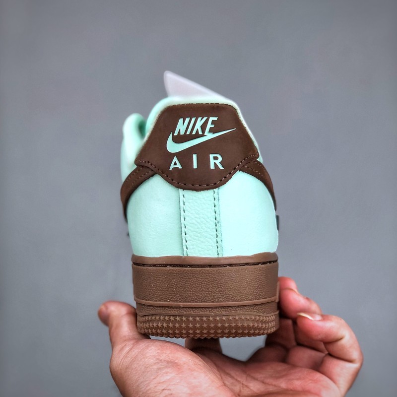 나이키 에어포스 1 로우