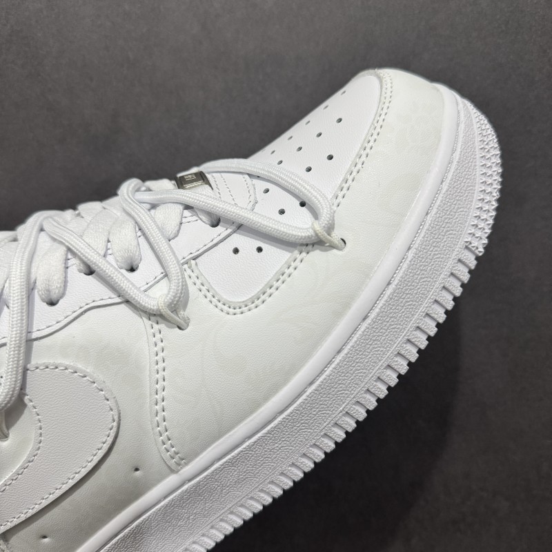 나이키 에어포스 1 로우