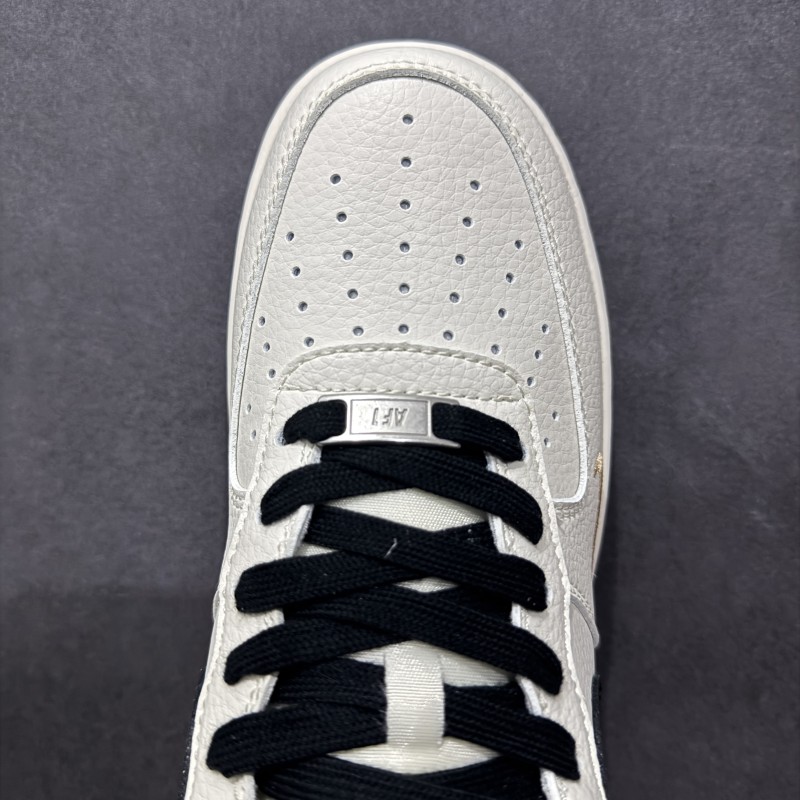 나이키 에어포스 1 로우