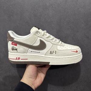 나이키 에어포스 1 로우