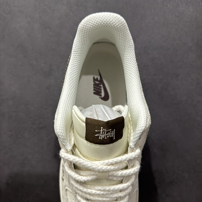 나이키 에어포스 1 로우