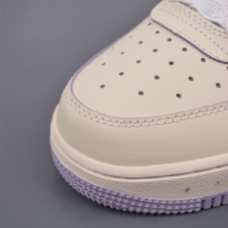 나이키 에어포스 1 로우