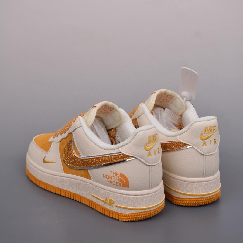 나이키 에어포스 1 로우