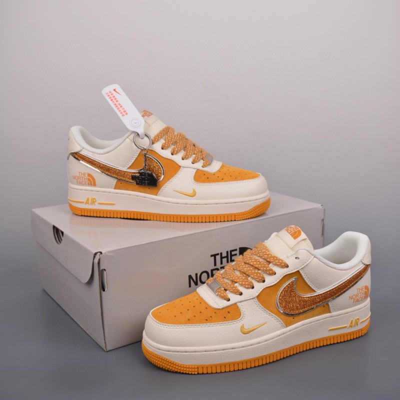 나이키 에어포스 1 로우