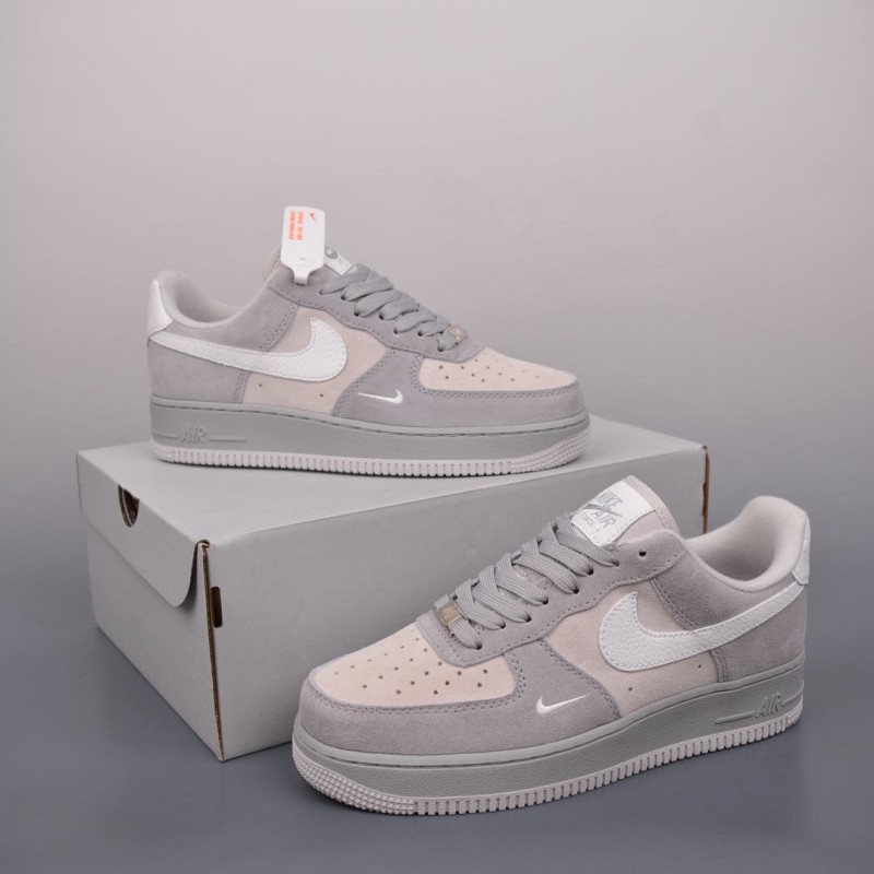 나이키 에어포스 1 로우