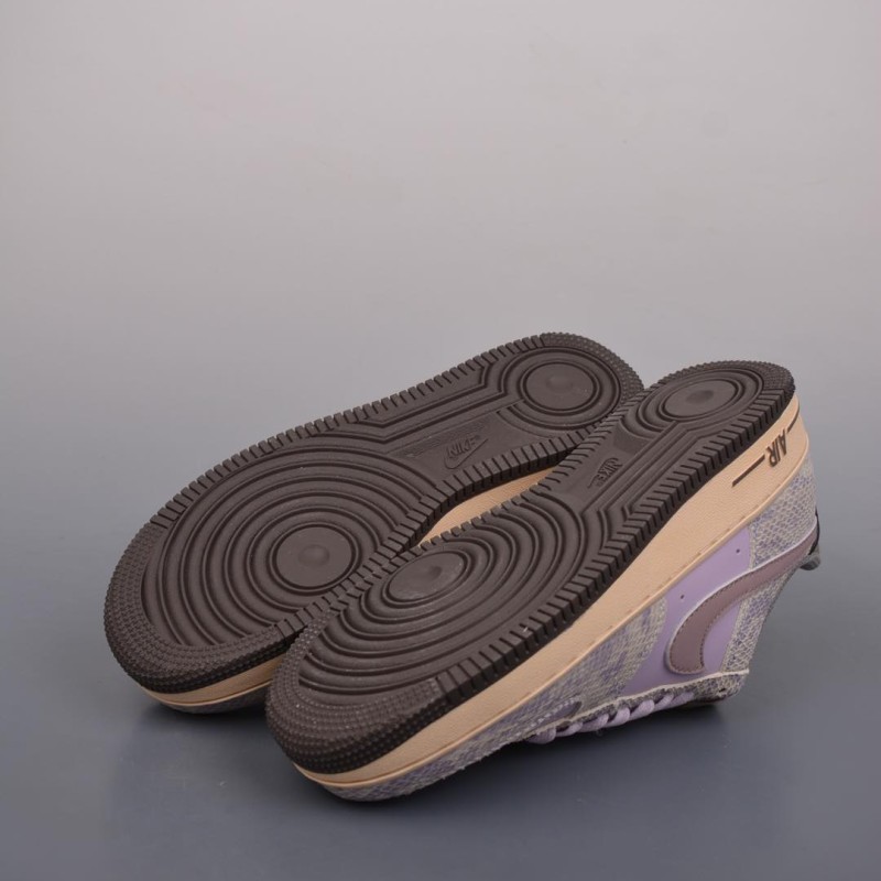 나이키 에어포스 1 로우