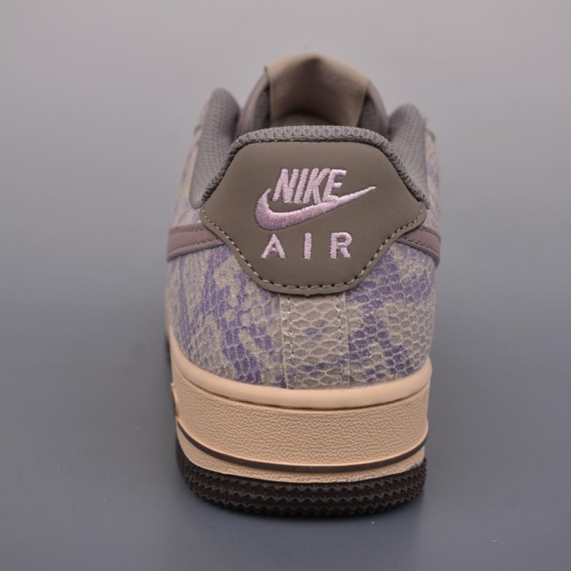 나이키 에어포스 1 로우