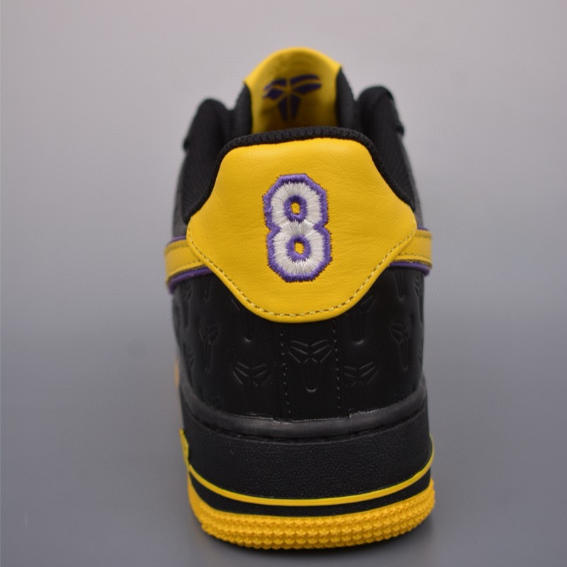 나이키 에어포스 1 로우