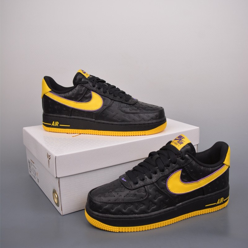 나이키 에어포스 1 로우