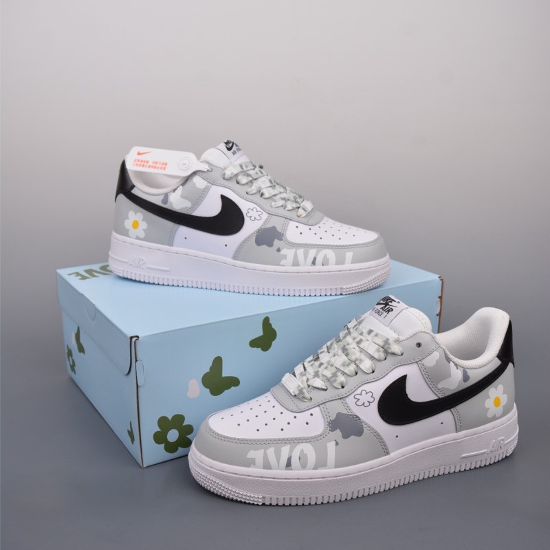 나이키 에어포스 1 로우