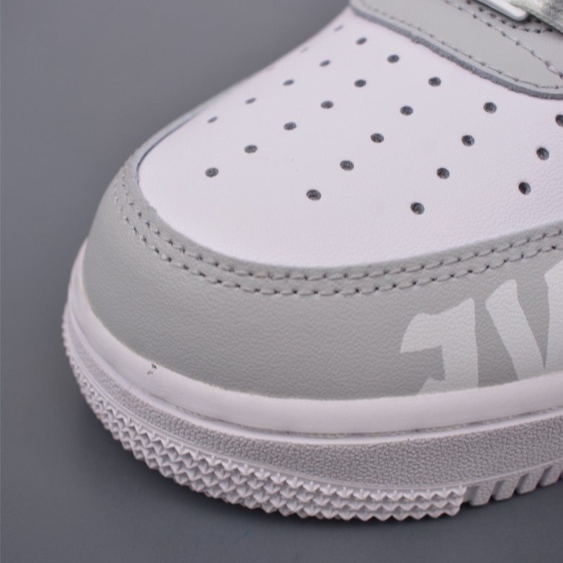 나이키 에어포스 1 로우