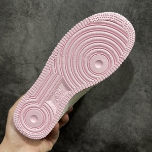 나이키 에어포스 1 로우